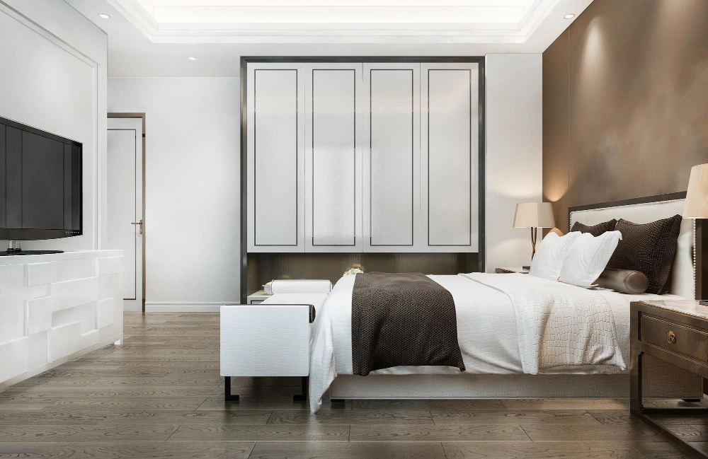 חדר שינה בעיצוב מינימליסטי חום לבן